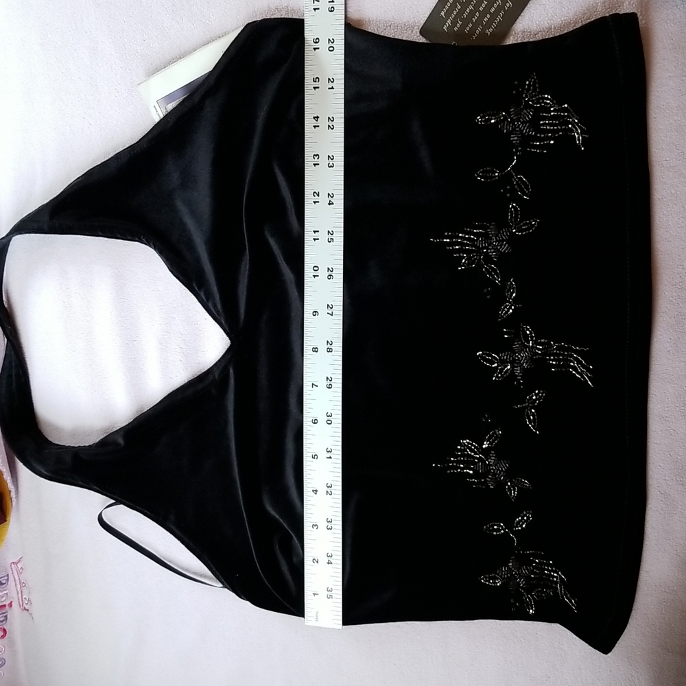 Vintage Black Velvet Halter Top - Picture 9 of 12